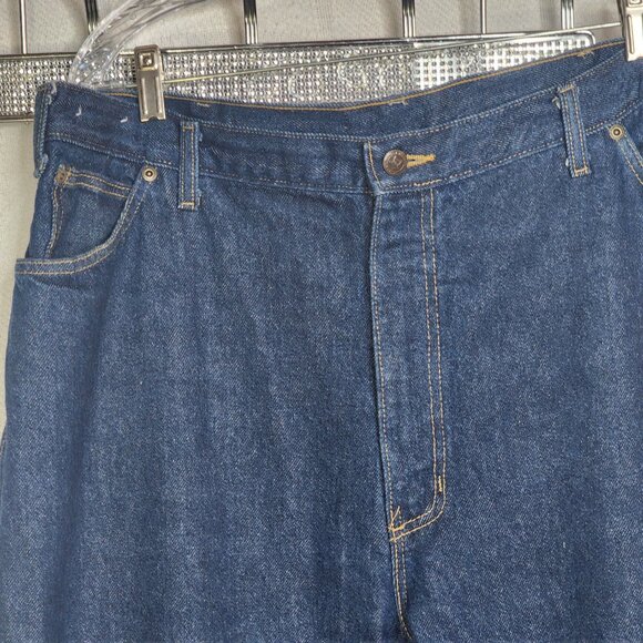American Weekend Brand Medium Wash Straight Leg Cotton Denim Jeans Size 40x30 - Picture 5 of 16